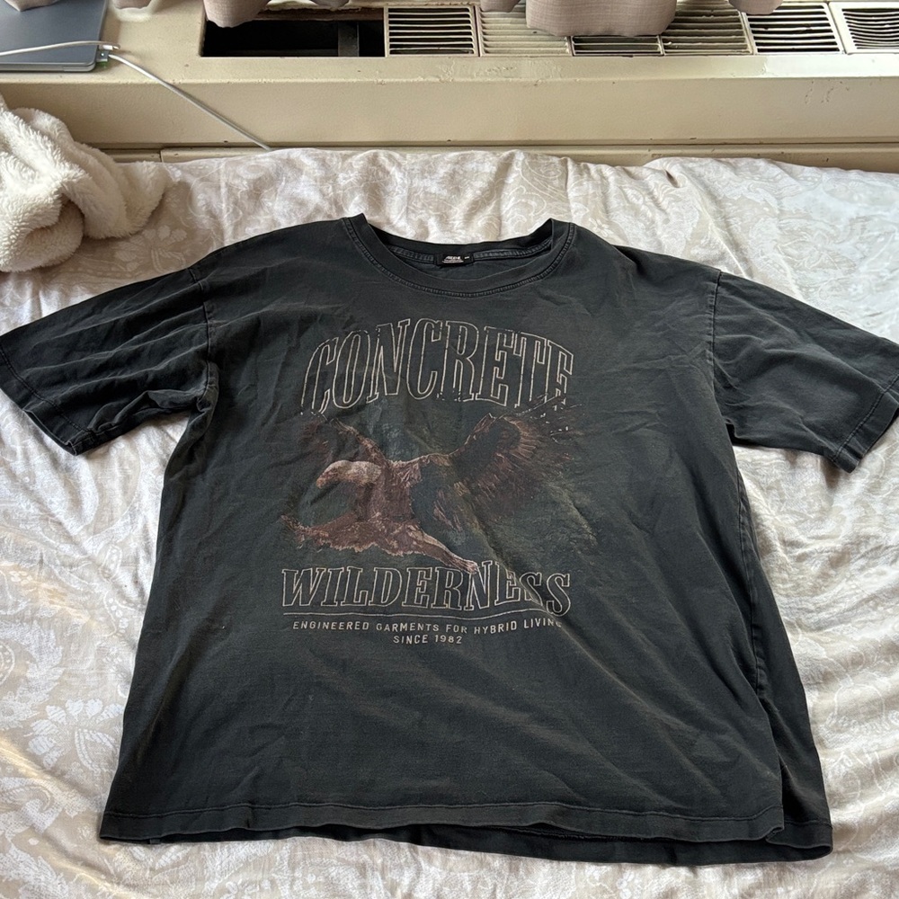 Ardene Black Graphic Tee - Concrete Wilderness